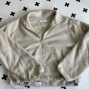 Aritzia TNA Cropped Fleece